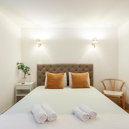 Double Room With Private Wc In Shared House In Downtown ลิสบอน ภายนอก รูปภาพ
